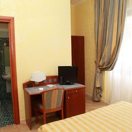 Hotel San Giuseppe - Cityhotel קטנזארו מראה חיצוני תמונה