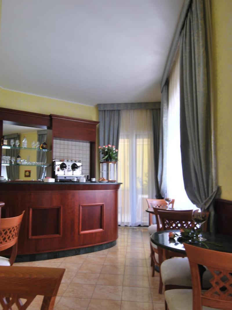 Hotel San Giuseppe - Cityhotel קטנזארו מראה חיצוני תמונה